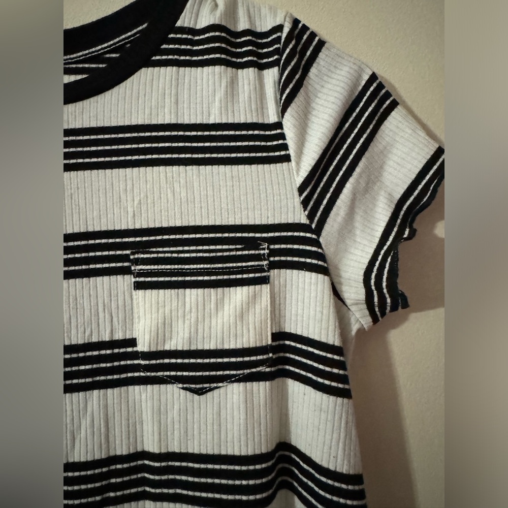 Striped Mini Dress - Size medium - Picture 4 of 4